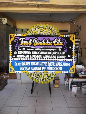 Papan Bunga di Kamasan Klungkung